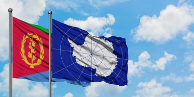 Eritre ve Antarktika bayrağı birlikte beyaz bulutlu mavi gökyüzüne karşı rüzgarda sallayarak. Diplomasi kavramı, uluslararası ilişkiler.