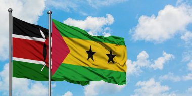 Kenya ve Sao Tome ve Principe bayrak birlikte beyaz bulutlu mavi gökyüzüne karşı rüzgarda sallayarak. Diplomasi kavramı, uluslararası ilişkiler.