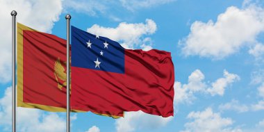 Karadağ ve Samoa bayrağı birlikte beyaz bulutlu mavi gökyüzüne karşı rüzgarda sallayarak. Diplomasi kavramı, uluslararası ilişkiler.