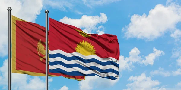 Bandera de Montenegro y Kiribati ondeando en el viento contra el cielo azul nublado blanco juntos. Concepto diplomático, relaciones internacionales . — Foto de Stock