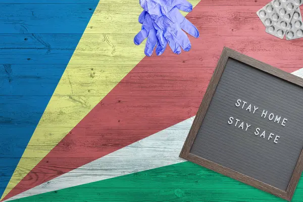 Fondo Bandera Seychelles Sobre Mesa Madera Tablero Escritura Stay Home — Foto de Stock