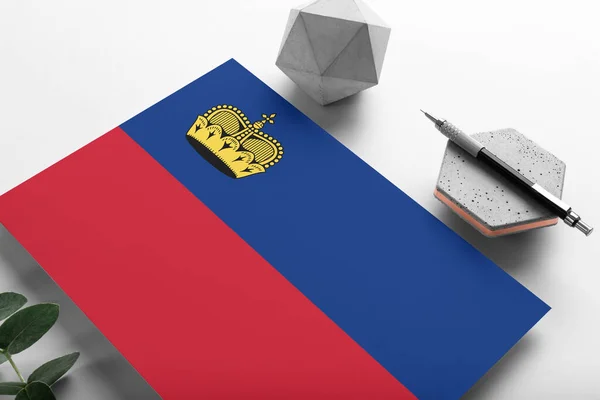 Bandera Liechtenstein Sobre Fondo Minimalista Papel Carta Invitación Nacional Con — Foto de Stock