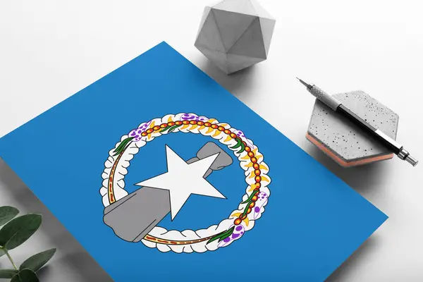 Bandera Las Islas Marianas Del Norte Sobre Fondo Minimalista Carta — Foto de Stock