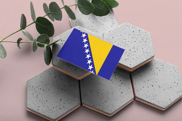 Bandera Bosnia Herzegovina Sobre Piedras Estilo Hexágono Fondo Espacio Copia — Foto de Stock