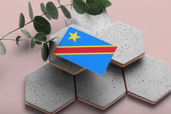 Bandera Del Congo Sobre Piedras Estilo Hexágono Fondo Espacio Copia — Foto de Stock