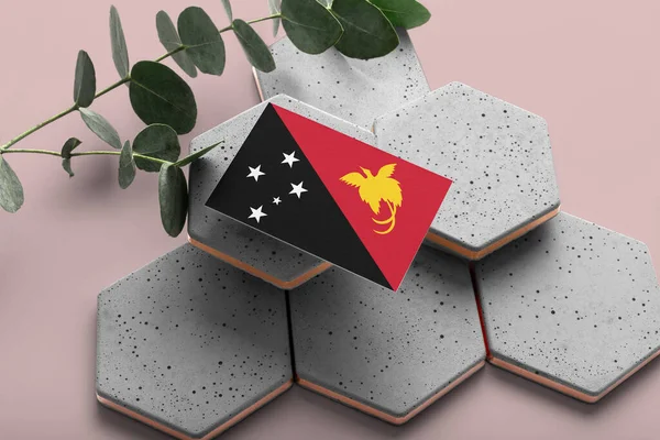 Bandera Papúa Nueva Guinea Sobre Piedras Estilo Hexágono Fondo Espacio — Foto de Stock