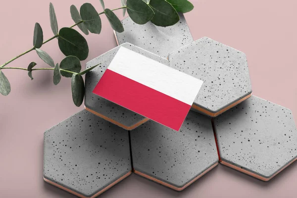 Bandera Polonia Sobre Piedras Estilo Hexágono Fondo Espacio Copia Rosa — Foto de Stock