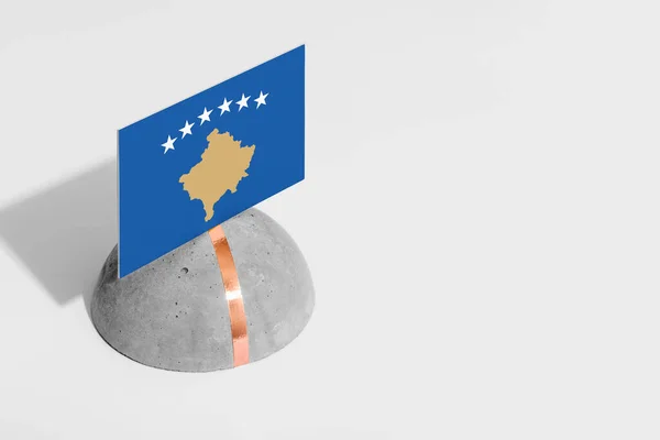 Bandera Kosovo Etiquetada Piedra Redondeada Fondo Blanco Aislado Vista Lateral — Foto de Stock