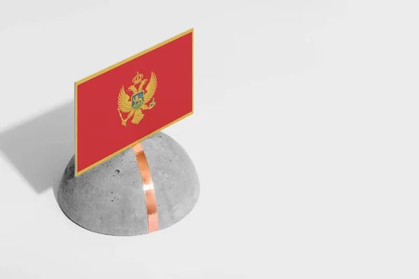 Montenegro Bandiera Taggata Pietra Arrotondata Sfondo Bianco Isolato Vista Laterale — Foto Stock