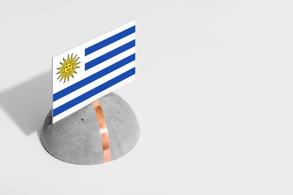 Uruguay Flagga Märkt Rundad Sten Vit Isolerad Bakgrund Sidovy Minimalt — Stockfoto
