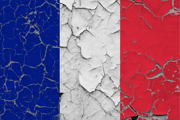 Flaga Francji Zamyka Grungy Uszkodzony Porysowany Ścianie Odrywając Farbę Aby — Zdjęcie stockowe