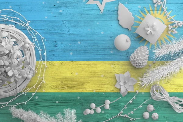 Bandera Ruanda Sobre Mesa Madera Con Objetos Nieve Navidad Año — Foto de Stock
