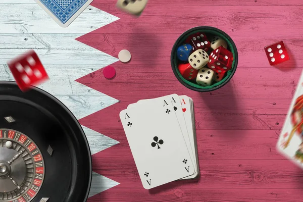 Bahrain Casino Theme Aces Poker Game Cards Chips Red Table — Stock Photo, Image