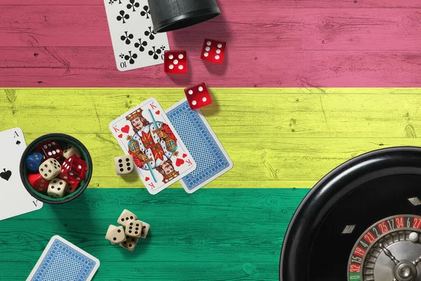 Tema Casino Bolivia Ases Juego Póquer Cartas Fichas Mesa Roja — Foto de Stock