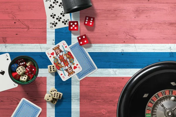 Noruega Tema Del Casino Ases Juego Póquer Cartas Fichas Mesa — Foto de Stock