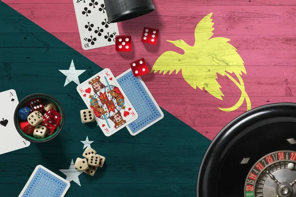Papua New Guinea Casino Theme Aces Poker Game Cards Chips — Stock Photo, Image