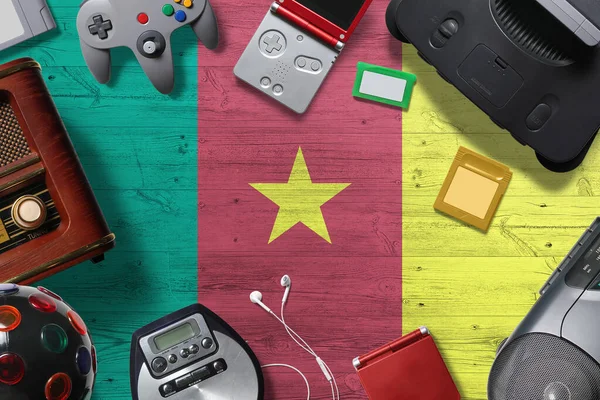 Camerún Concepto Juego Retro Una Colección Controladores Videojuegos Retro Disparados — Foto de Stock