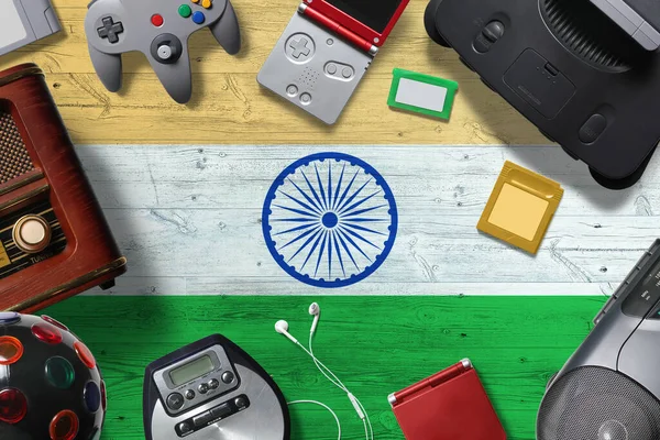 India Concepto Juego Retro Una Colección Controladores Videojuegos Retro Disparados — Foto de Stock