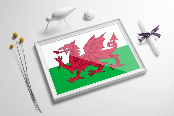 Bandeira País Gales Moldura Madeira Mesa Branco Conceito Suave Natural — Fotografia de Stock