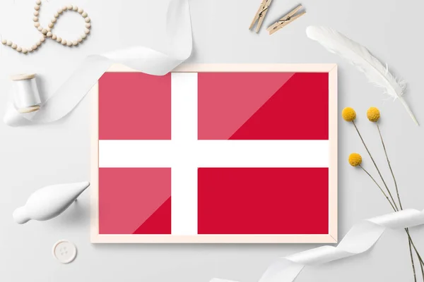 Bandera Dinamarca Marco Madera Sobre Fondo Creativo Blanco Tema Blanco — Foto de Stock