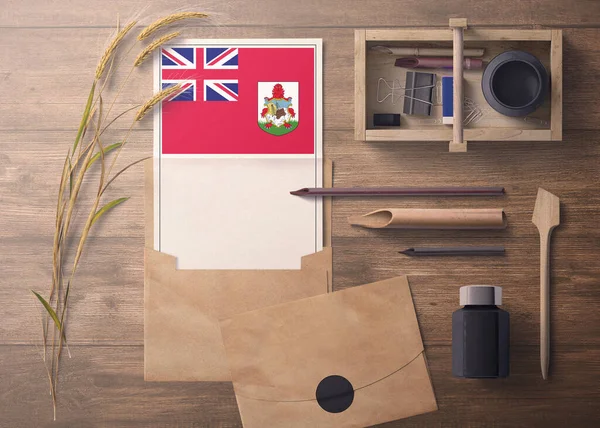 Invitación Bermuda Concepto Carta Celebración Bandera Con Papel Artesanal Sobre — Foto de Stock
