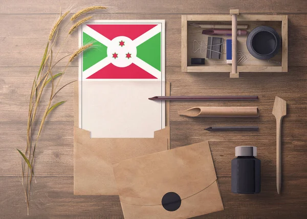 Invitación Burundi Concepto Carta Celebración Bandera Con Papel Artesanal Sobre — Foto de Stock