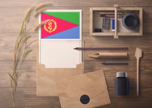 Invitación Eritrea Concepto Carta Celebración Bandera Con Papel Artesanal Sobre — Foto de Stock