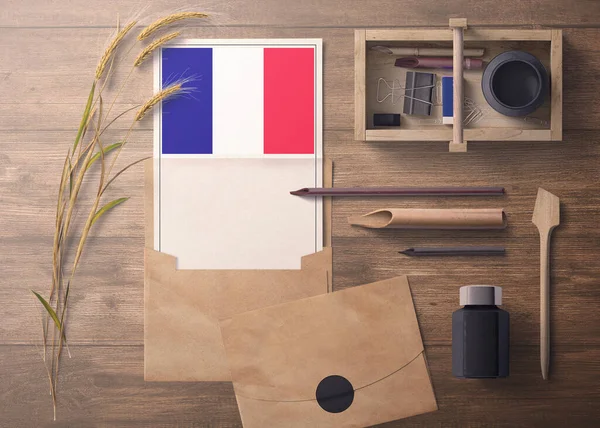 Francia Invitación Concepto Carta Celebración Bandera Con Papel Artesanal Sobre — Foto de Stock