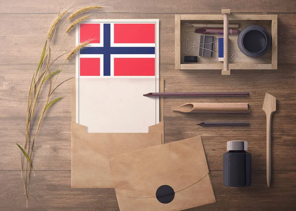 Norweskie Zaproszenie Koncepcja Listu Świętującego Flaga Papierem Kopertą Temat Retro — Zdjęcie stockowe