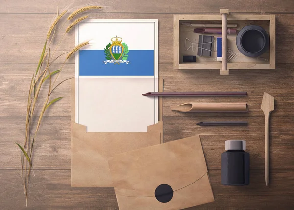 Invitación San Marino Concepto Carta Celebración Bandera Con Papel Artesanal — Foto de Stock