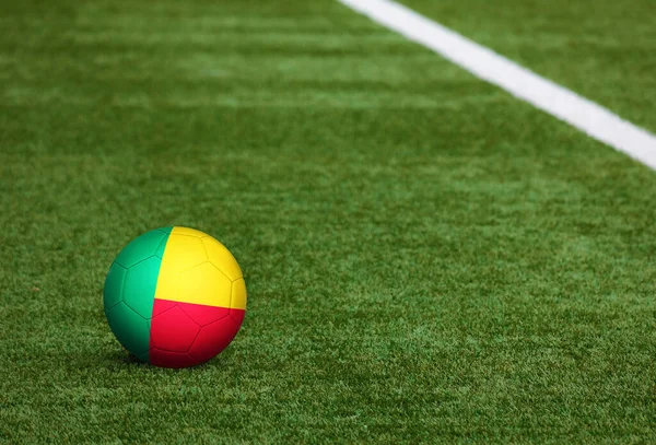 Bandera Benín Pelota Fondo Del Campo Fútbol Tema Nacional Fútbol — Foto de Stock