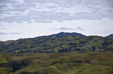 Güzel bir vew Mount Hamilton ve San Jose, California Lick Gözlemevi.