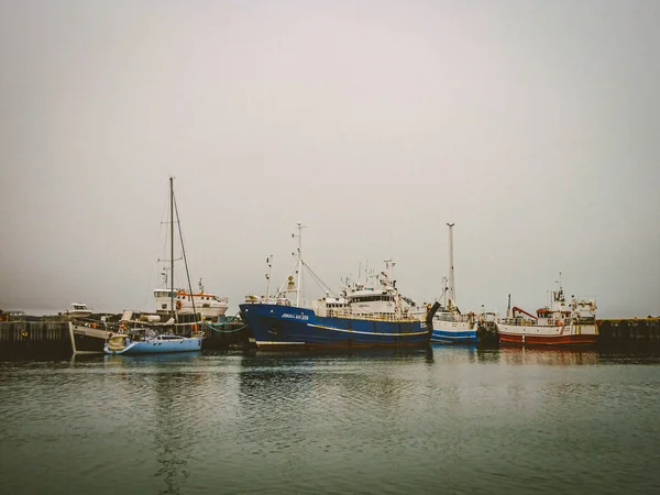 Husavik Islanda Luglio 2016 Panorama Dei Pescherecci Nel Porto Husavik — Foto Stock