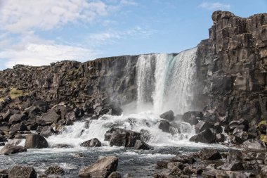 Oxarfoss Şelalesi Thingvellir Ulusal Parkı, İzlanda.