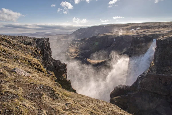 Vista Cachoeira Haifoss Islândia Vale Circundante — Fotografia de Stock