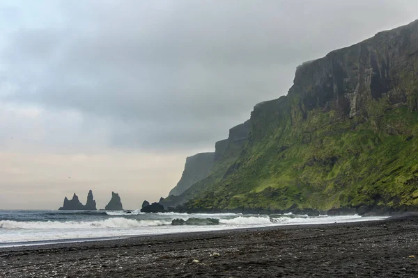 Kliffen Rotsformaties Vikurfjara Beach Buurt Van Vik Ijsland — Stockfoto