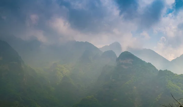 Hermosa Vista Una Montaña China Wudang Lugar Taoísta — Foto de Stock