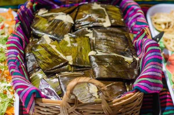 Tamales mexicanos tradicionais — Fotografia de Stock