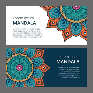 Hint çiçek desenli madalyon afiş. Etnik Mandala süsleme. Tekstil, tebrik kartı, boyama kitabı, telefon durumda yazdırma için kullanılabilir.