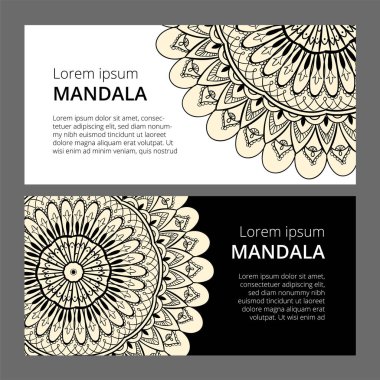 Hint çiçek desenli madalyon afiş. Etnik Mandala süsleme. Tekstil, tebrik kartı, boyama kitabı, telefon durumda yazdırma için kullanılabilir.