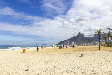 Ipanema Plajı, bir şaşırtıcı ve pastoral plaj Rio Janeiro Copacabana ile belki de en bilinen plaj yapmak. Harika bir plaj ile ve kumların üzerinden voleybol alanlarla gördüğünüz gibi yaşam spor