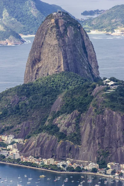 Christ Kurtarmak Sugar Loaf Dağı Manzaraları Rio Janeiro Şehri Varoşlarda — Stok fotoğraf