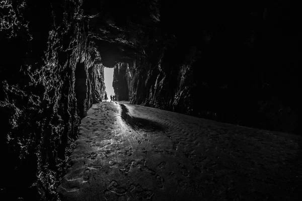 Beroemde Reisbestemming Van Cueva Los Patos Liles Een Geweldige Strand — Stockfoto