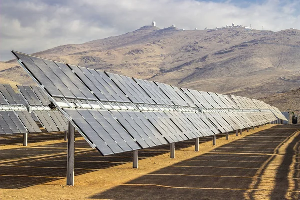 Napenergia Tiszta Technológia Hoz Csökken Co2 Kibocsátás Legjobb Hely Napenergia — Stock Fotó