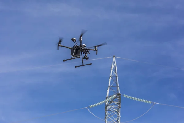 Drone Volando Trabajando Para Ortofoto Análisis Térmico Plantas Fotovoltaicas Con —  Fotos de Stock