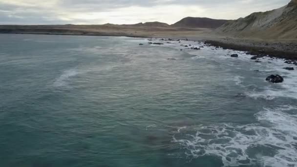 Aerial Raw Filmvisning Atacama Desert Kustområde Vid Chorrillos Beach Fantastisk — Stockvideo