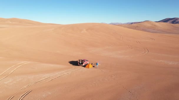 Zwiedzanie Pustyni Atacama Rozległe Suche Przedłużenia Najsuchszym Obszarze Tej Niesamowitej — Wideo stockowe