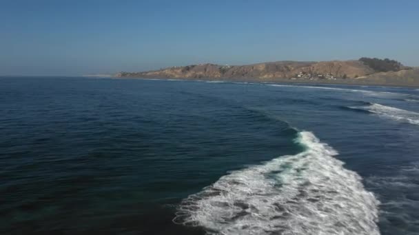 Luftaufnahmen Las Brisas Strand Bei Matanzas Zentralchile Ein Erstaunlicher Wilder — Stockvideo