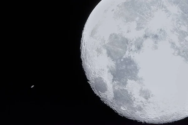 Incroyable Événement Astronomie Saturne Couverte Par Surface Lune Impressionnante Vue — Photo