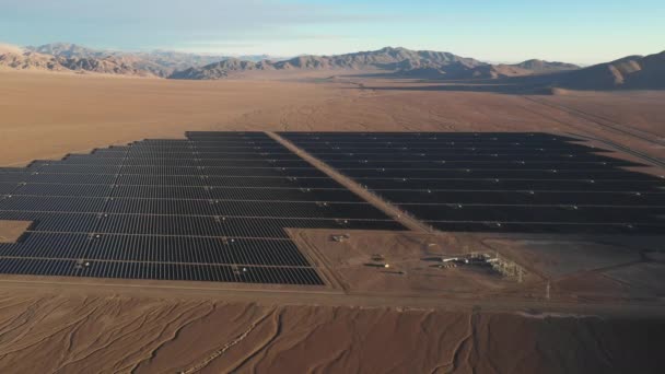 Energia Solar Deserto Atacama — Vídeo de Stock